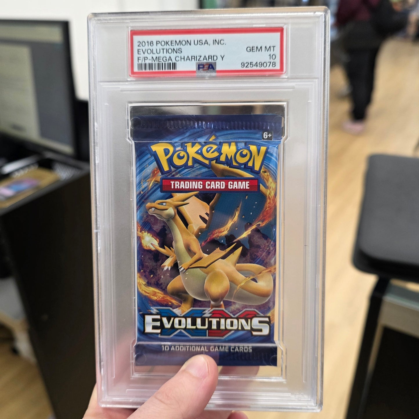 Pokemon TCG Evolutions Charizard Y Booster Park (PSA 10)